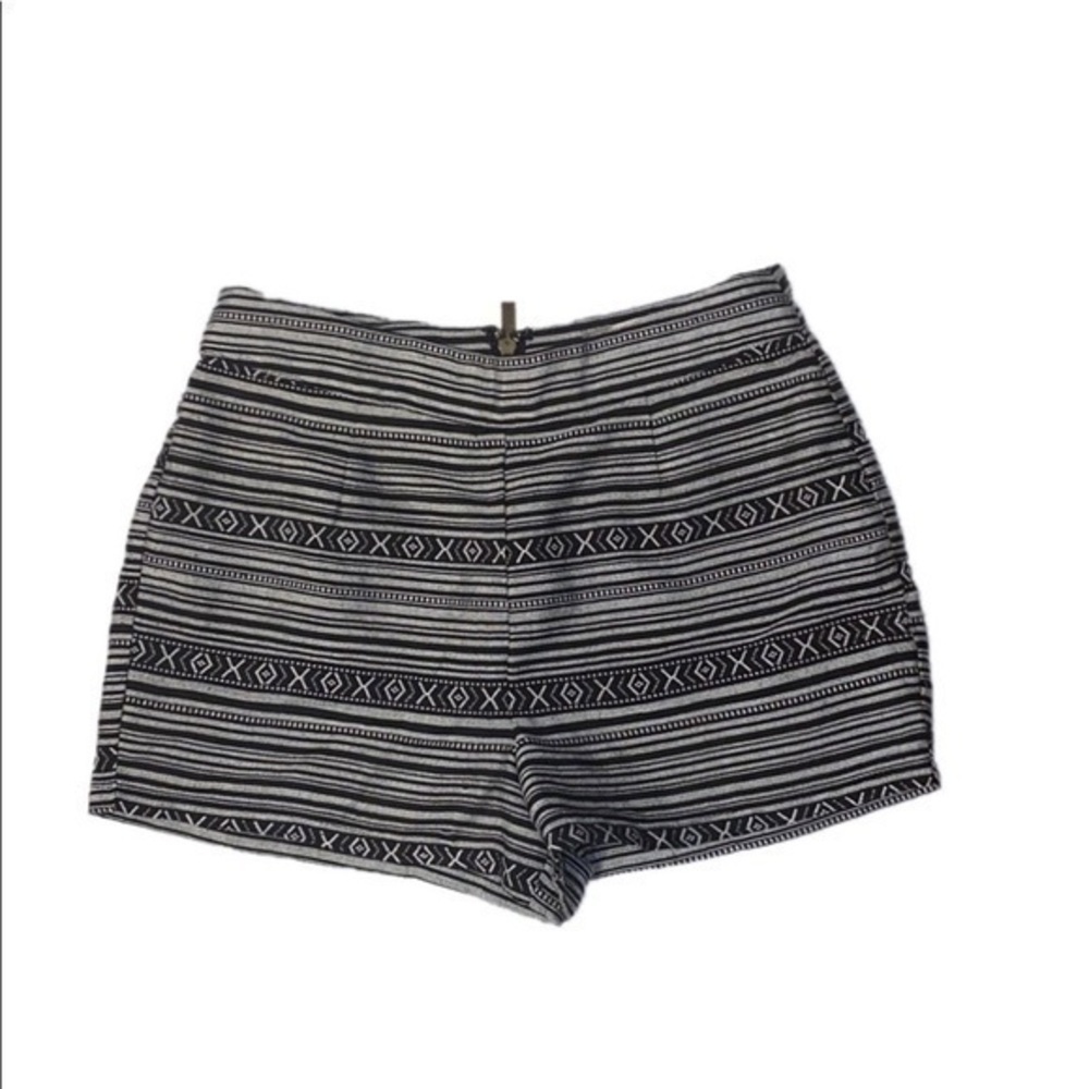 Forever 21 high waist shorts Gray/black pattern small